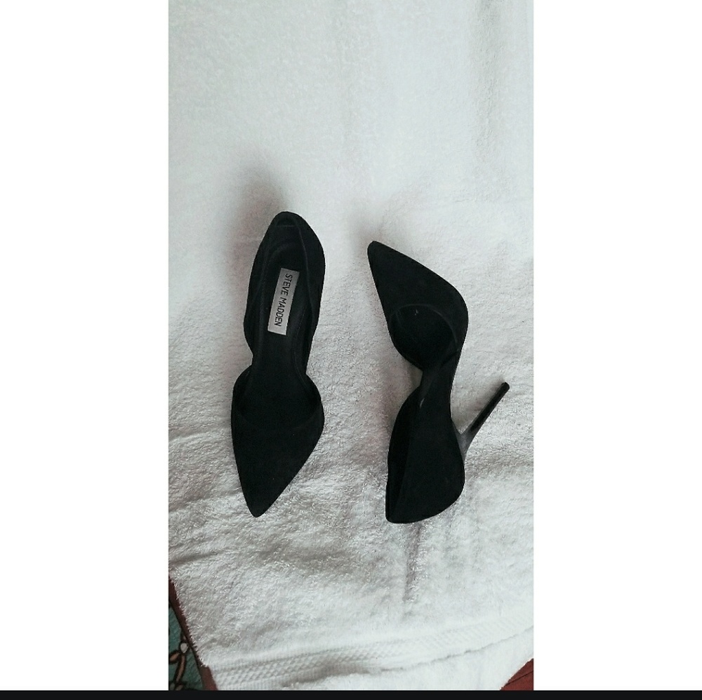 Heels - Picture 4 of 5